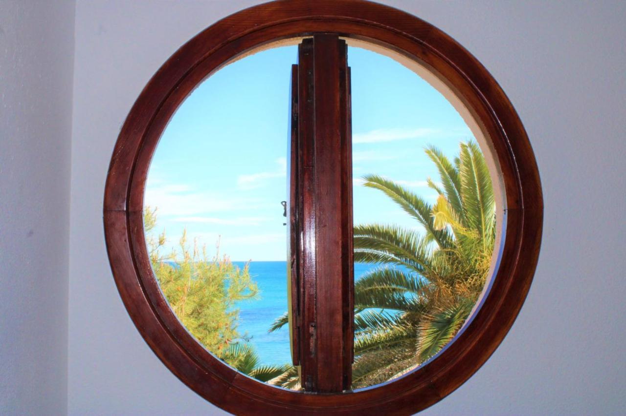 Bungalo En Primera Linea De La Playa El Campello Bagian luar foto